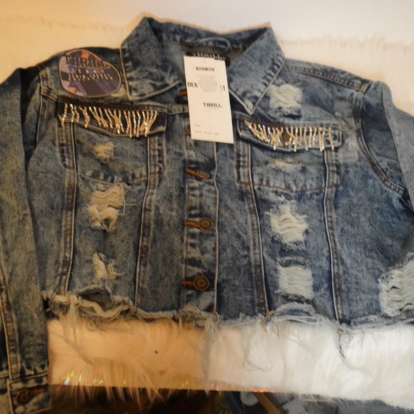 Denim Jacket with rhinestones - Picture 4 of 4